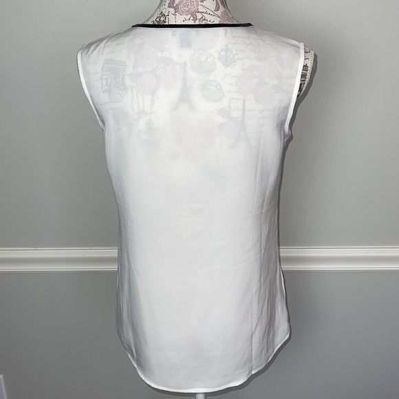 Ann Taylor Small Petite White Shell Tank - Picture 5 of 7